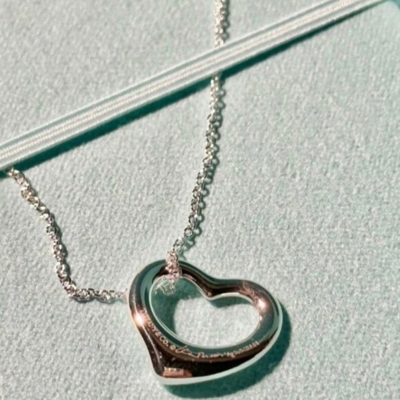 Tiffany & Co. Open Heart Necklace in 925 Sterling Silver - Picture 2 of 9